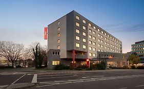 Ramada By Wyndham Bottrop City